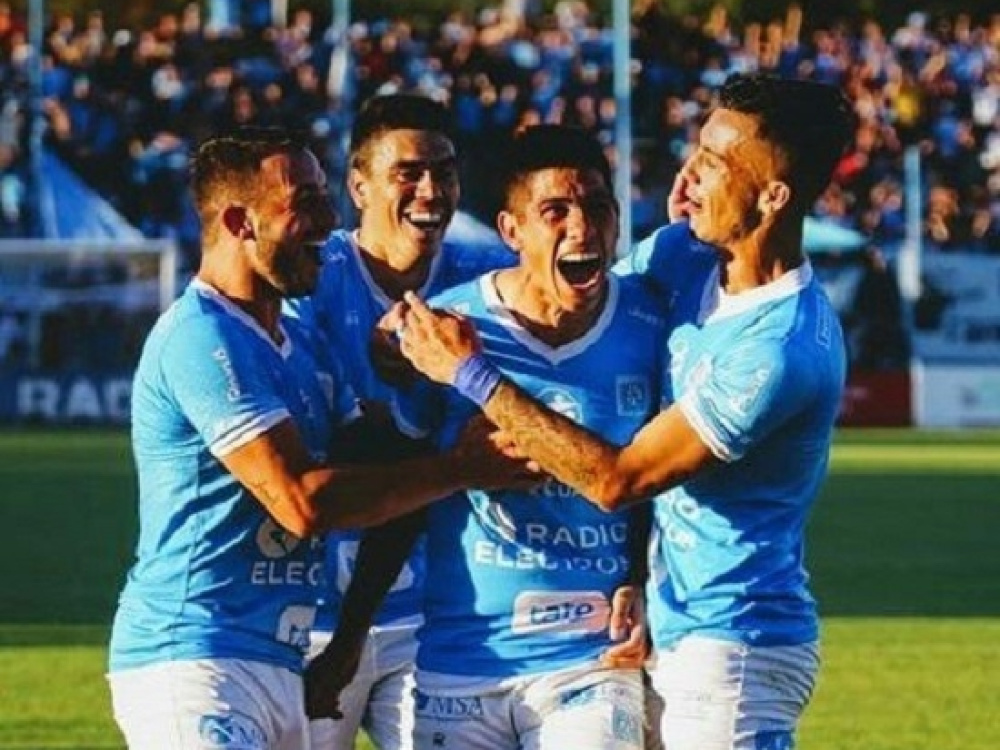 Estudiantes de Río Cuarto ascendió a la B Nacional