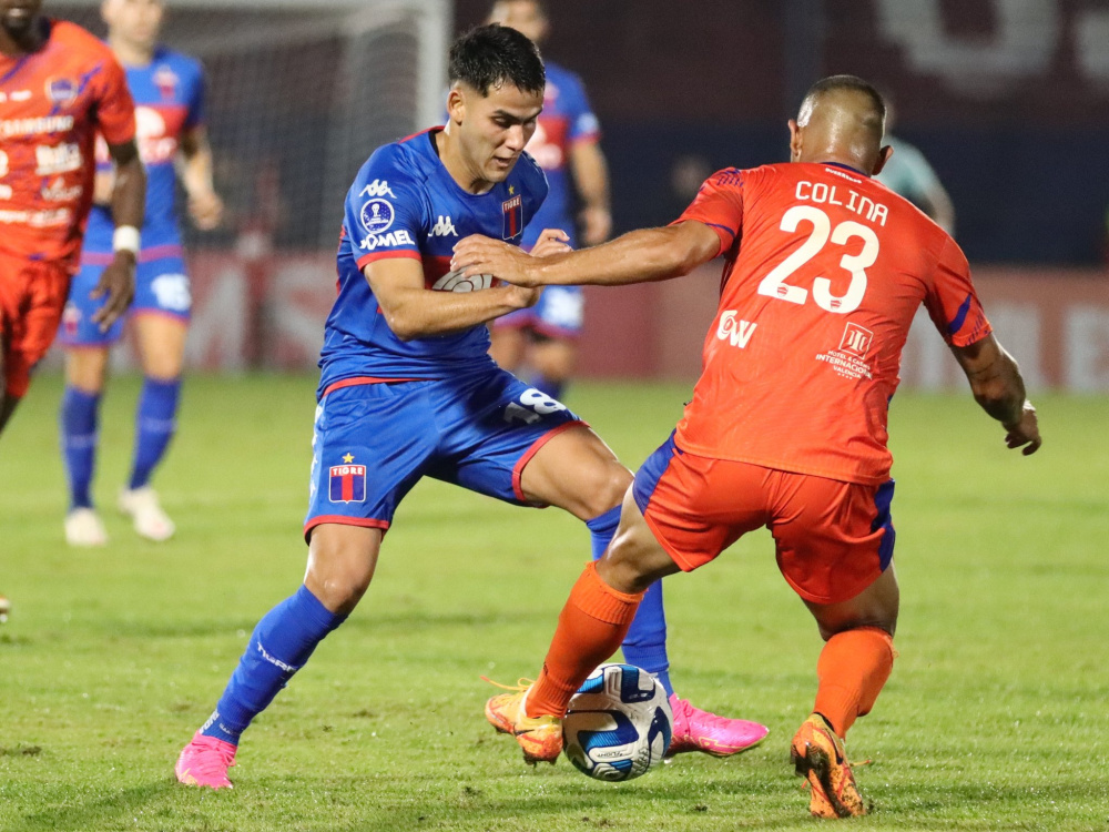 Tigre venció 2-1 a Puerto Cabello 