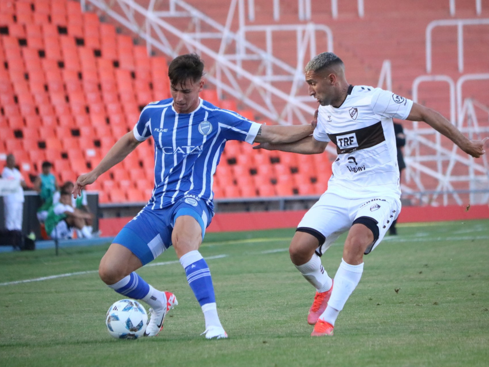 En Mendoza, Godoy Cruz derrotó 2-0 a Platense