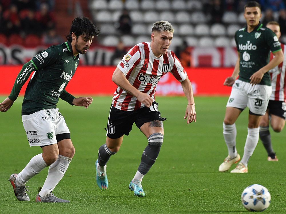 Estudiantes se impuso 2-1 ante Sarmiento