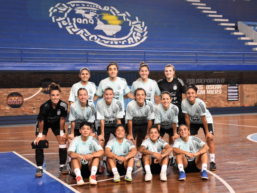 Futsal Femenino: Primer entrenamiento en Asunción