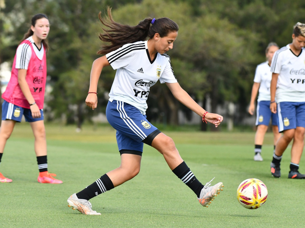 La preselección Sub 17 femenina sigue con los entrenamientos