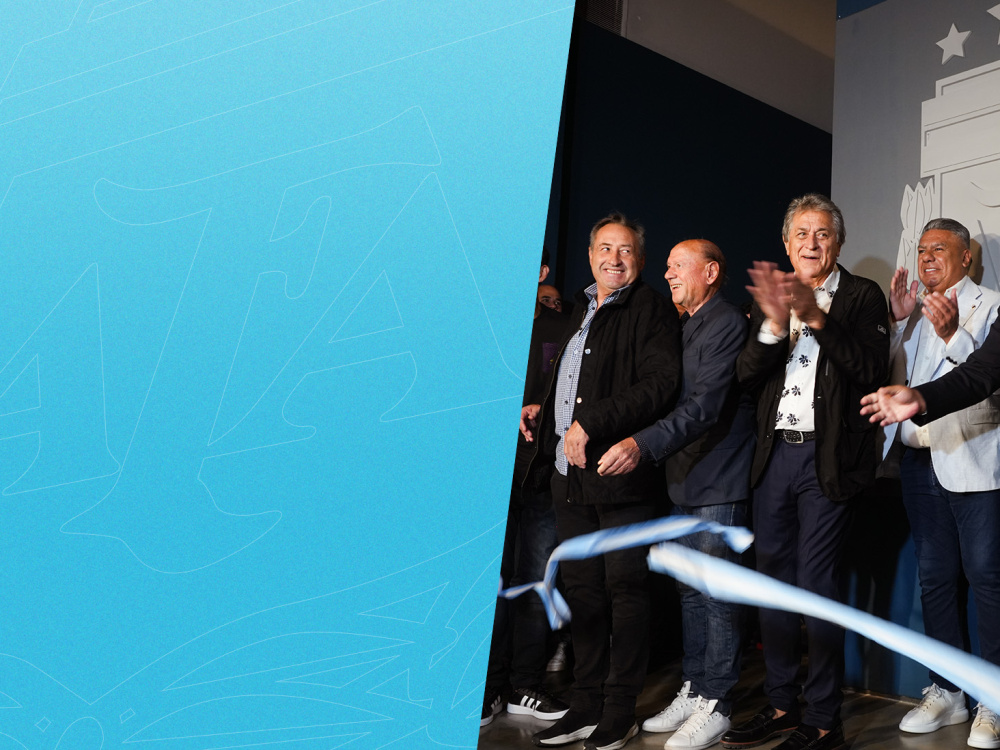 Se inauguró la exhibición oficial de los Campeones del Mundo