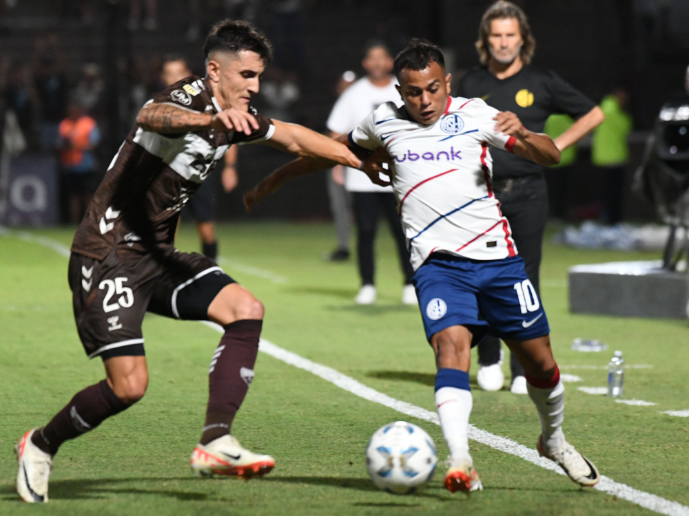 Platense y San Lorenzo empataron sin goles