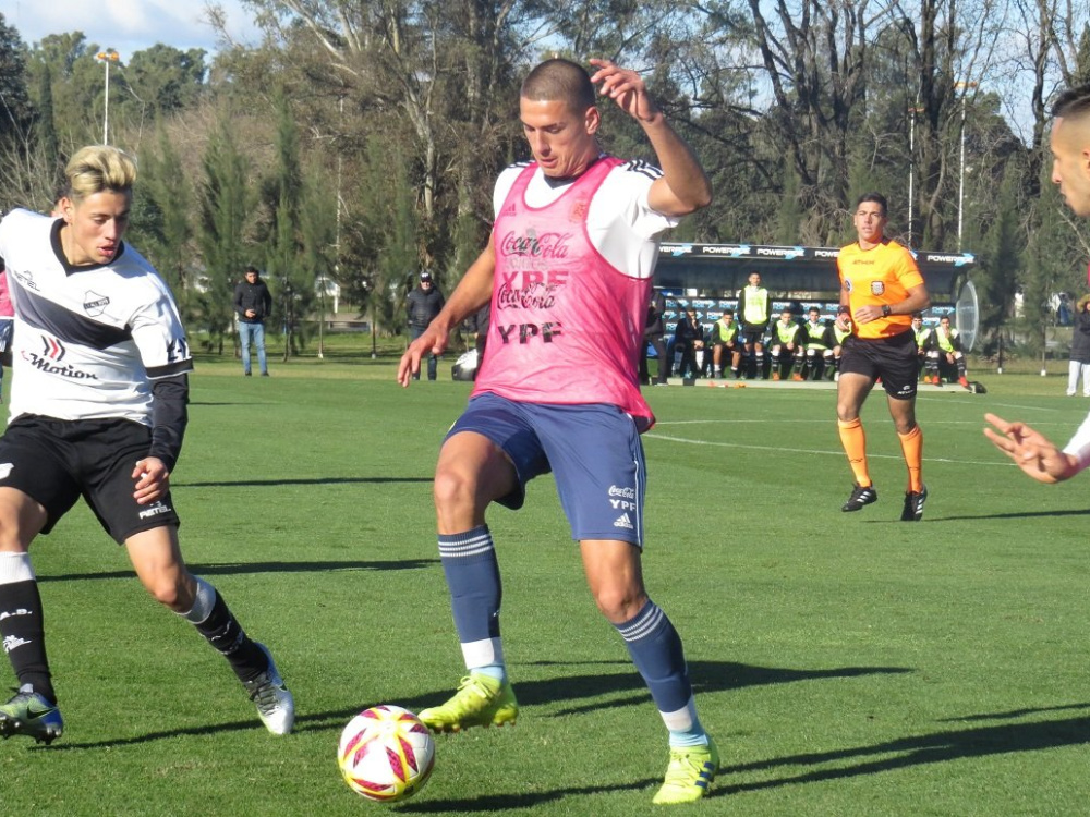 La Sub 18 se midió ante la Reserva de All Boys