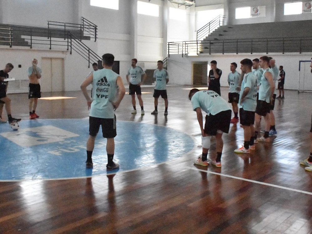 Entrenamiento de cara a la semifinal ante Brasil