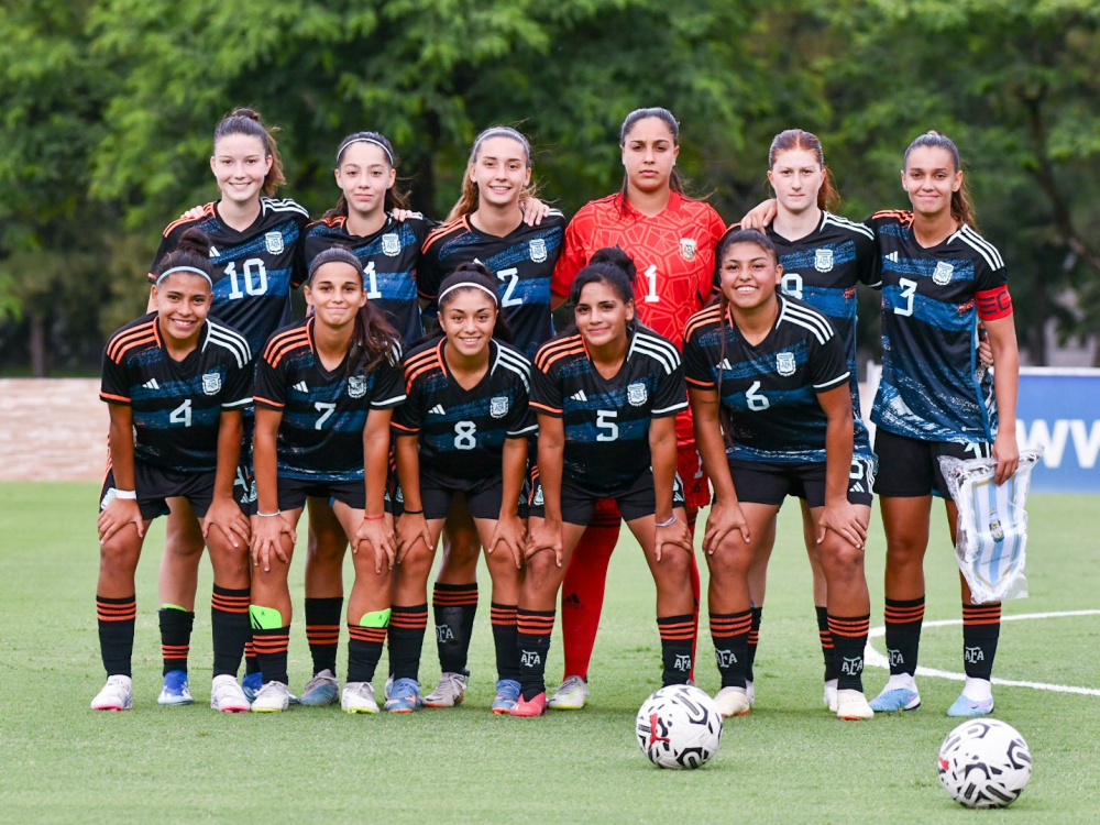 La Selección Sub 17 Femenina igualó ante Paraguay en el primero de sus tres amistosos