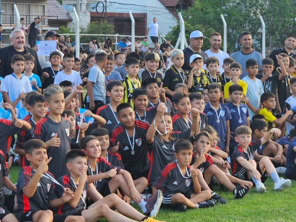 Tarde de fiesta en el fútbol formativo de AFA