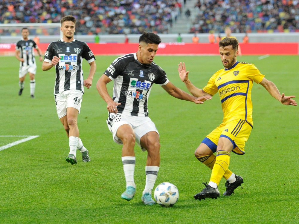 Boca le ganó a Central Córdoba 3-0