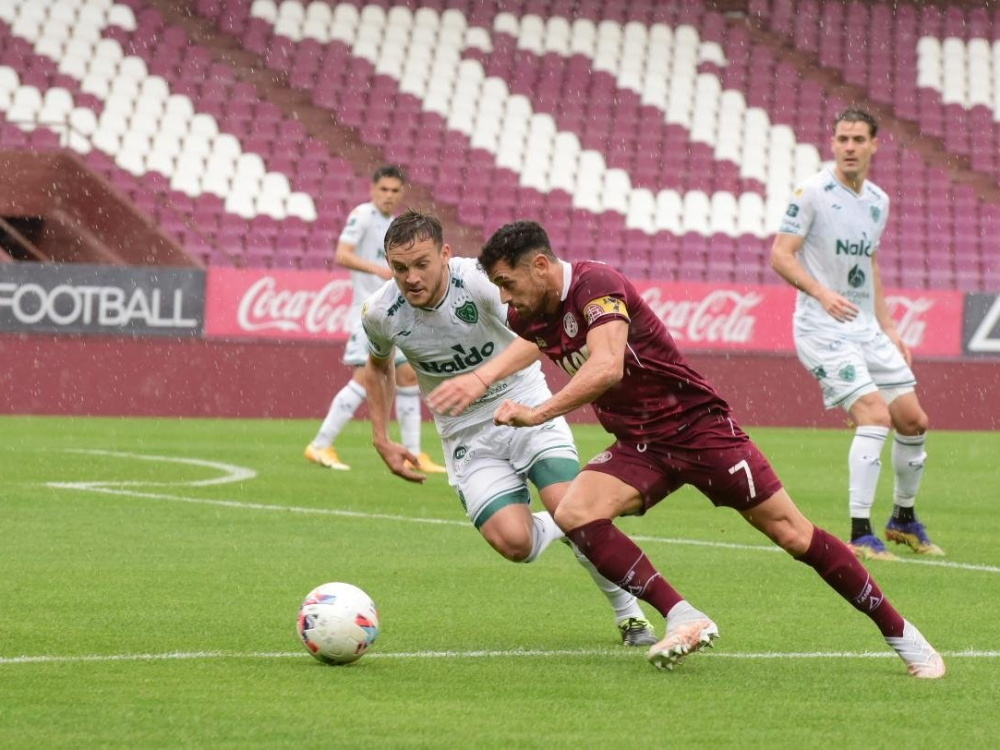 Lanús y Sarmiento empataron 1-1