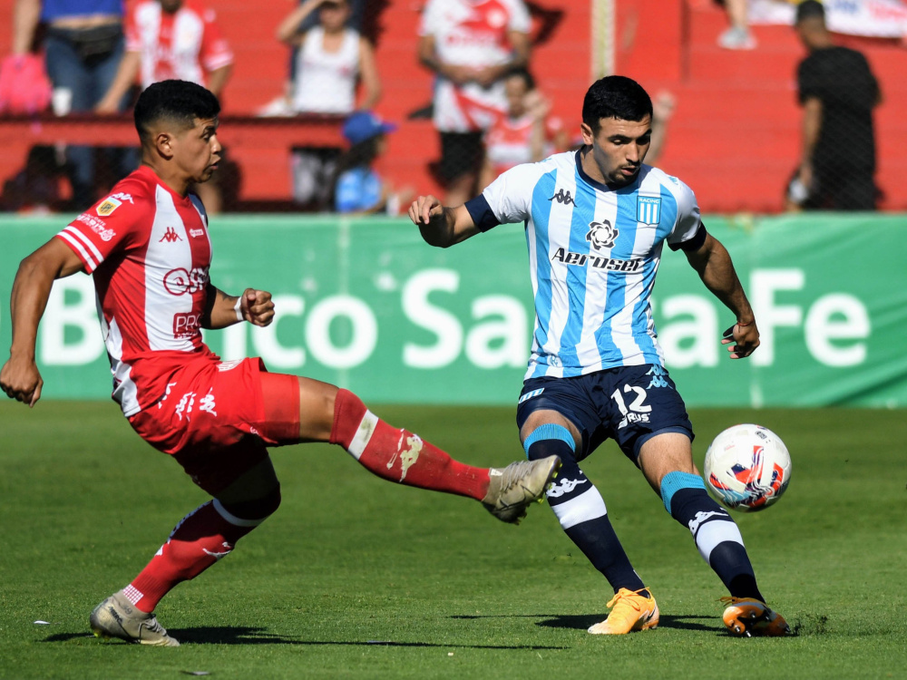 Unión y Racing empataron 1-1