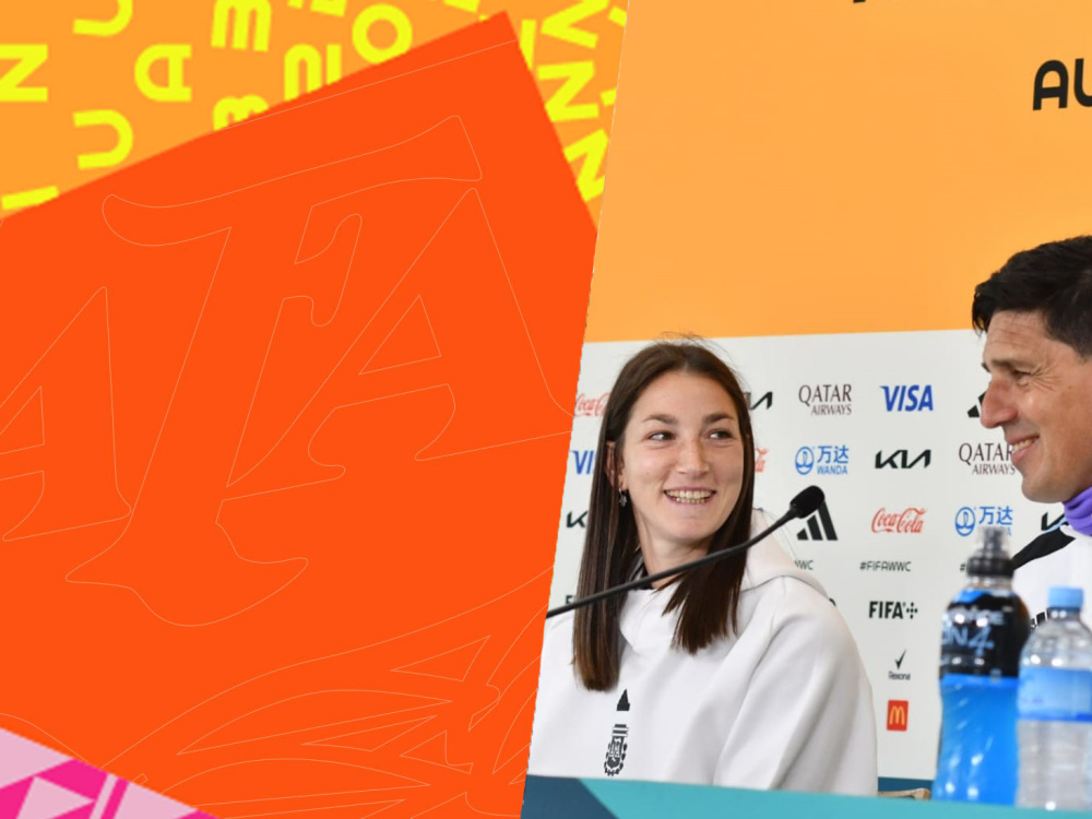 Conferencia de prensa de Germán Portanova y Aldana Cometti en la previa al debut de Argentina en la Copa del Mundo
