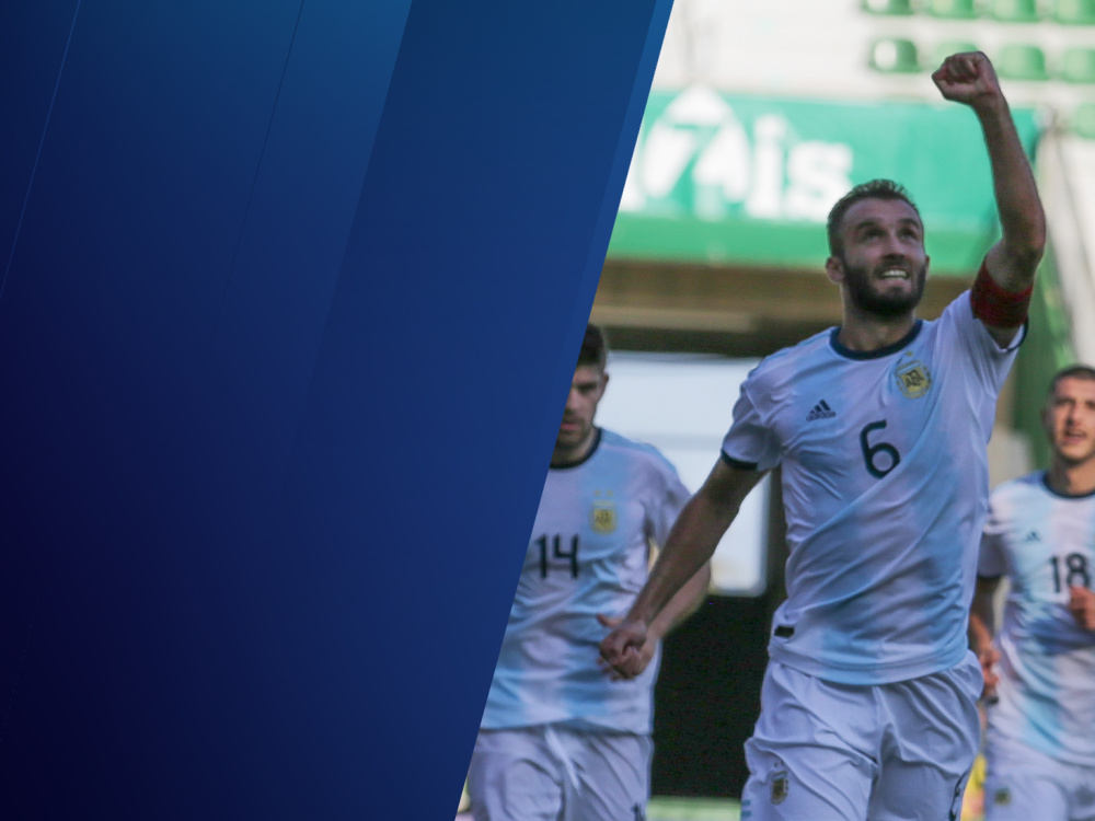 Argentina superó 6-1 a Ecuador