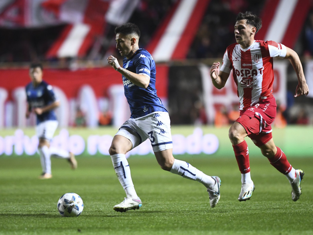 Unión y Racing empataron 1-1