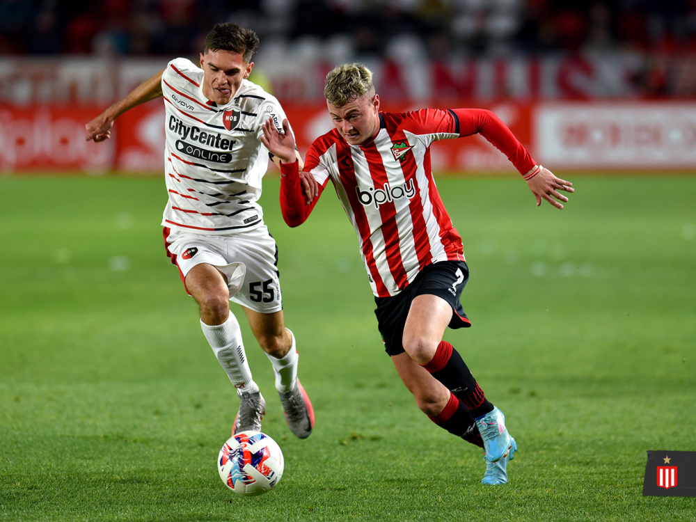 Fútbol en La Plata: Newell's derrotó 2-0 a Estudiantes