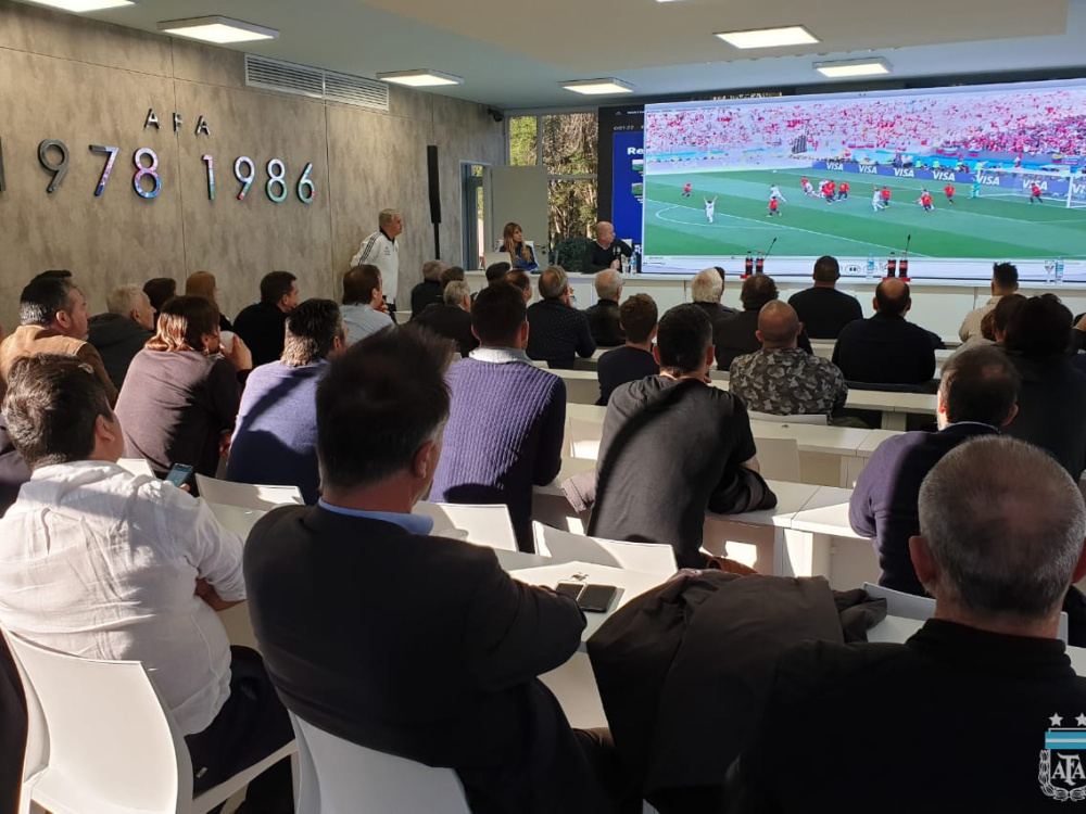 Reunión de la Primera Nacional en el predio de Ezeiza 