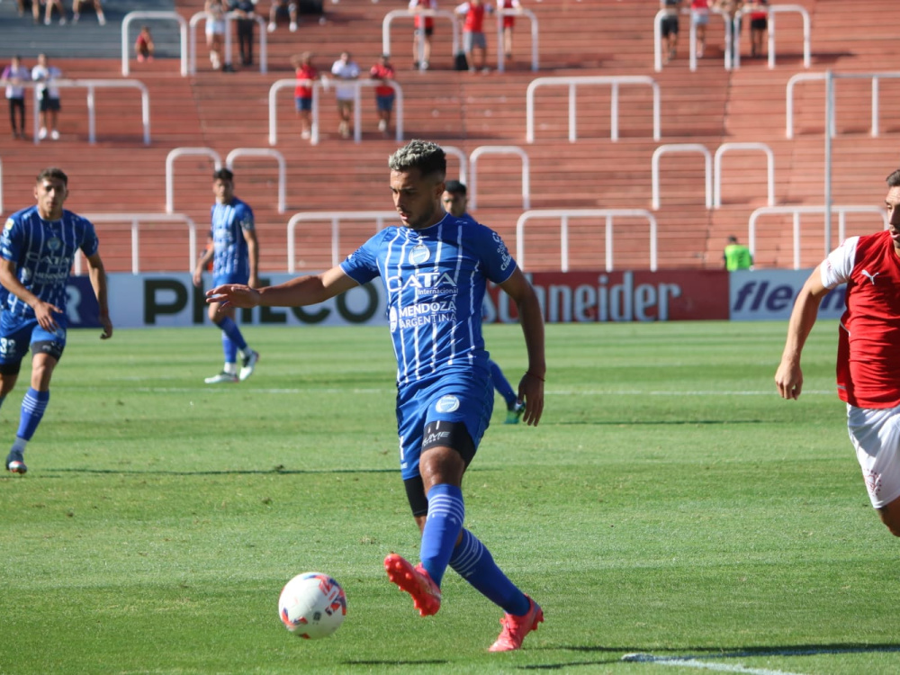 En Mendoza, Godoy Cruz e Independiente igualaron 3-3