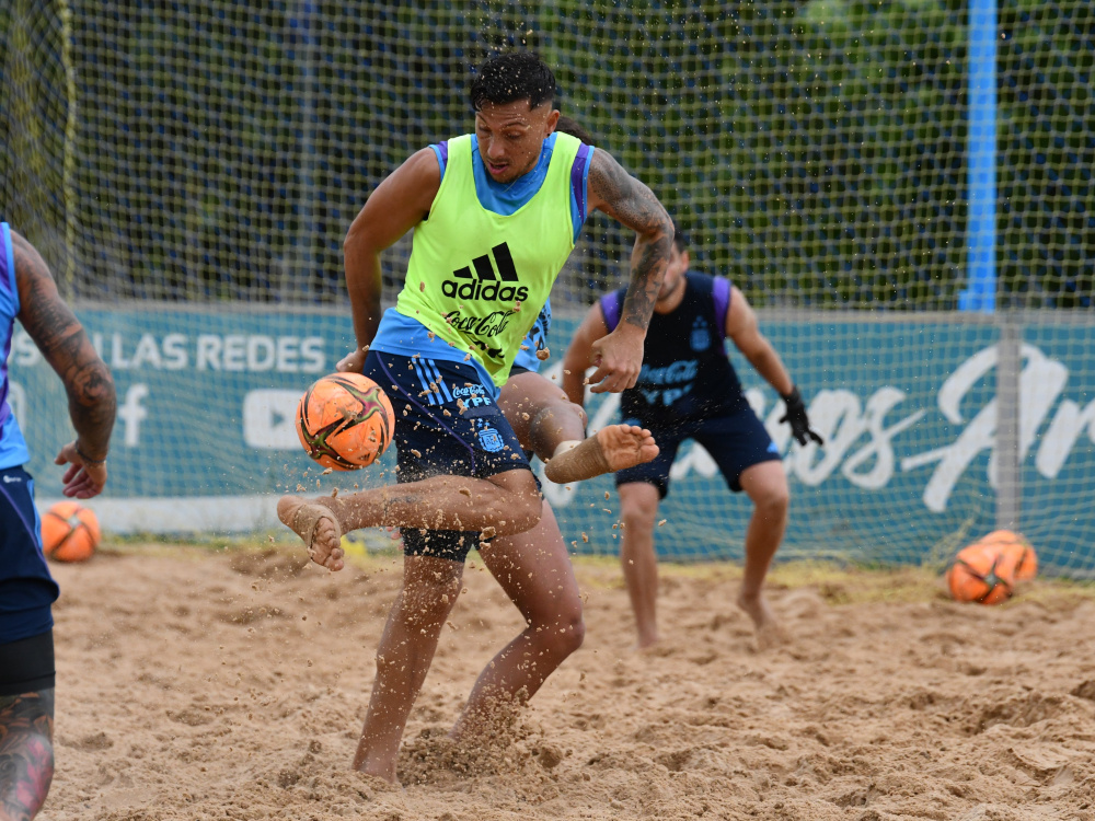 La Selección de Playa comenzó otra semana de preparación para la Copa del Mundo
