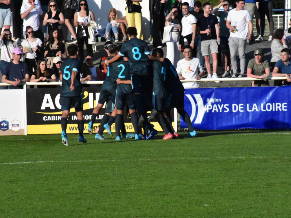 Sub 17: Argentina superó 2-0 a Francia y avanzó a la final del Mondial Football Montaigu 