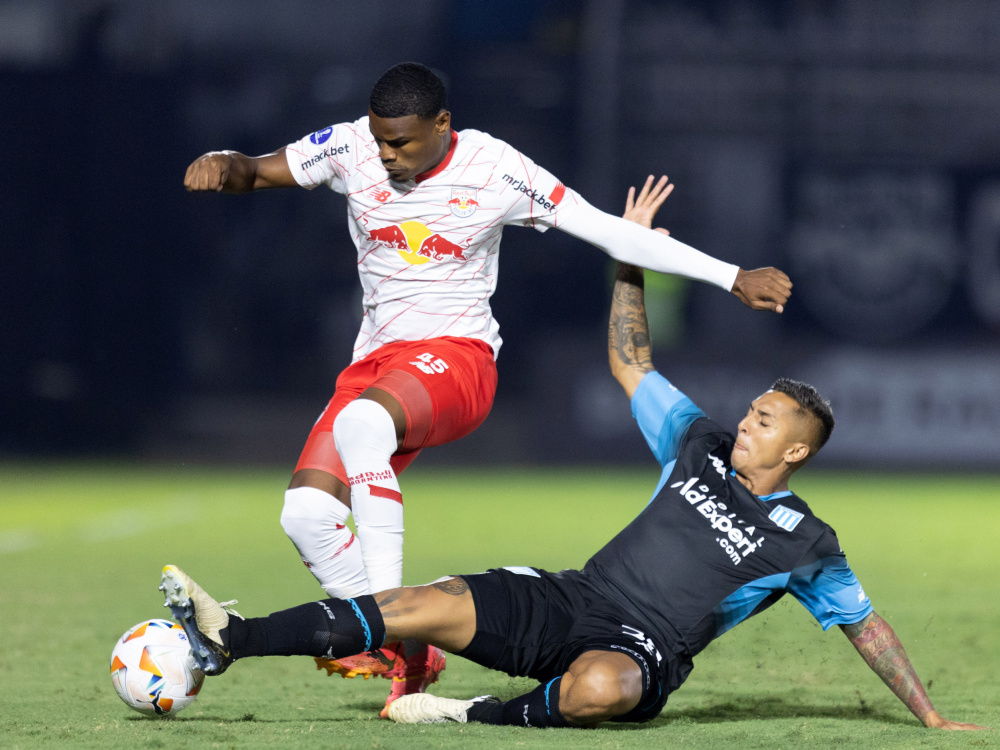 Racing cayó ante Bragantino