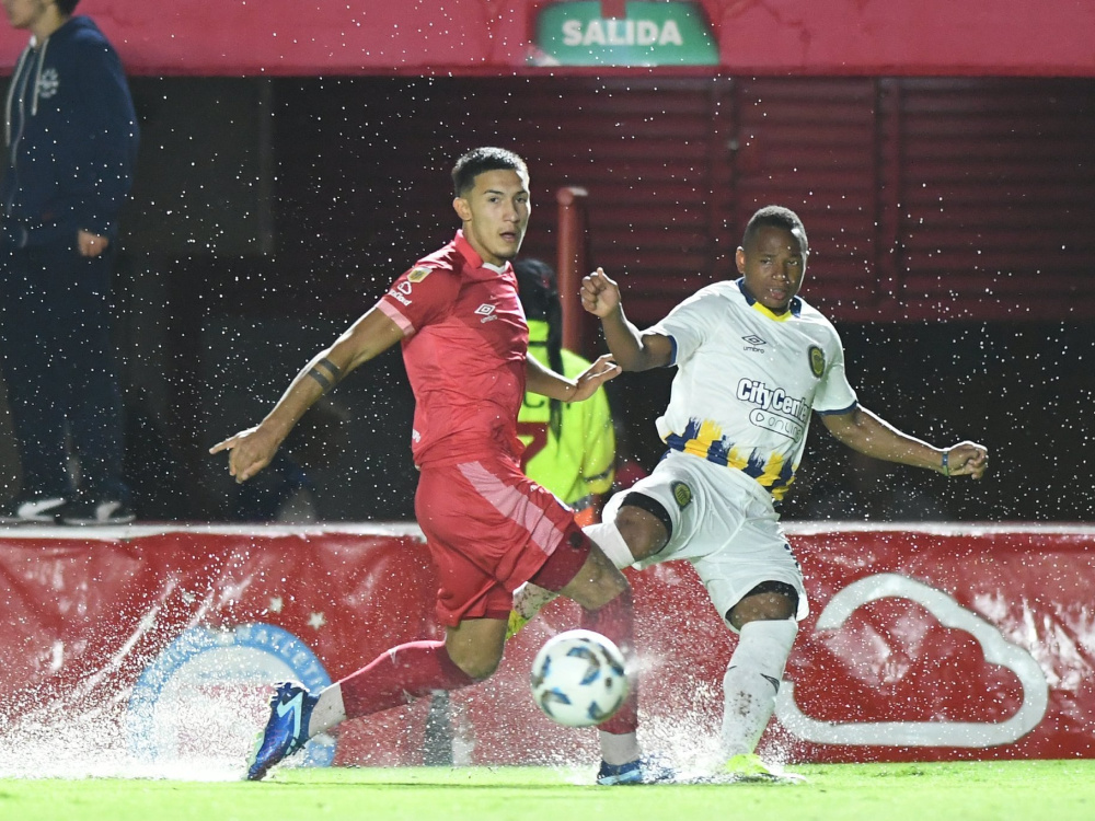 Argentinos derrotó 3-0 a Rosario Central