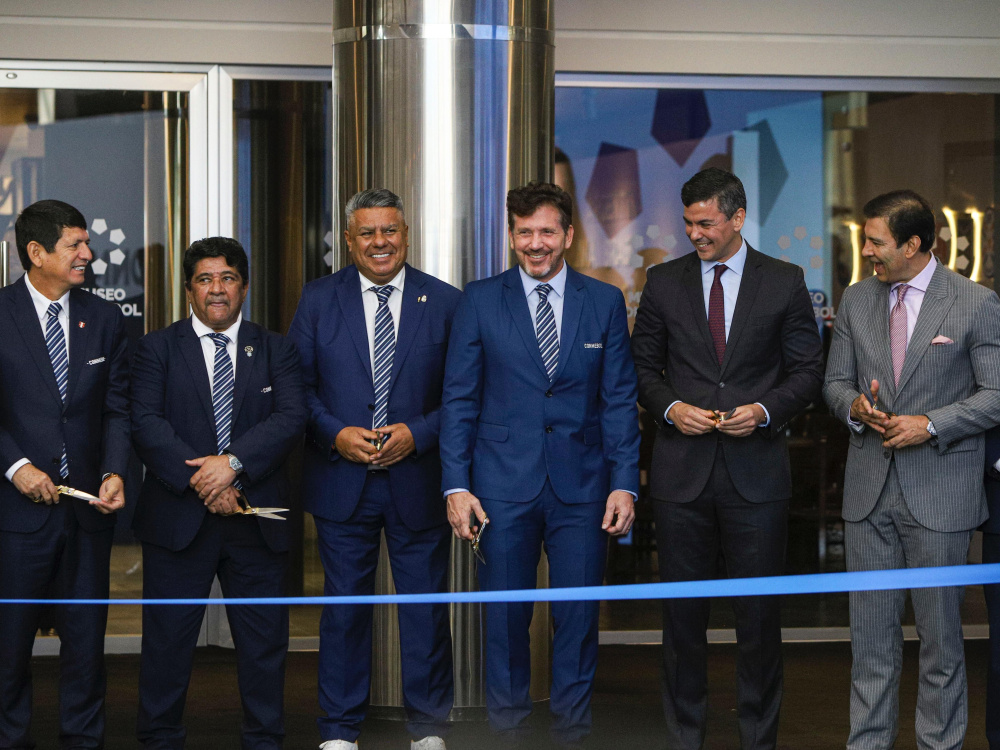 El Presidente Claudio Tapia participó de la inauguración del nuevo museo de la Conmebol 