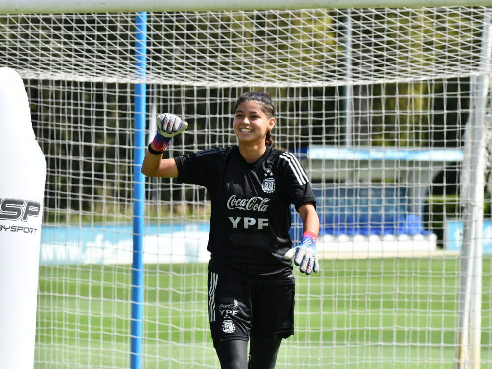 Martes de práctica para las selecciones juveniles femeninas 