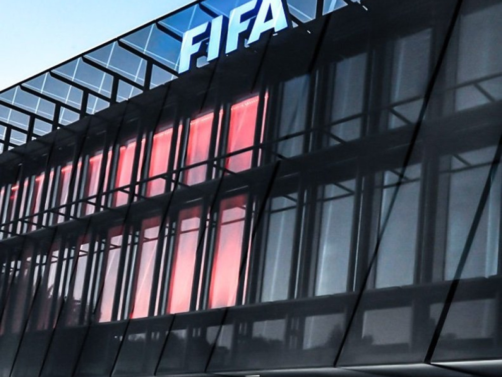 FIFA: informe sobre los logros alcanzados con la reforma del sistema de traspasos