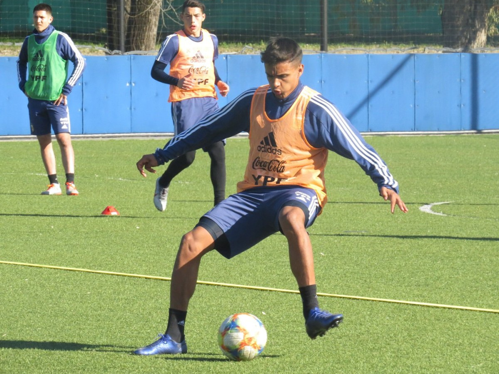 Nueva sesión matutina para la Sub 18 que viajará a La Alcúdia