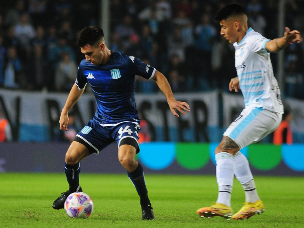 En condición de visitante, Atlético Tucumán superó 3-1 a Racing