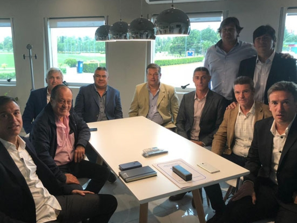 Árbitros para Newell's - Central