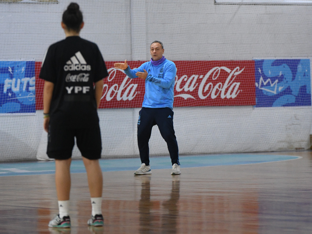 La Selección Sub 20 Femenina de Futsal comenzó otro microciclo de trabajo