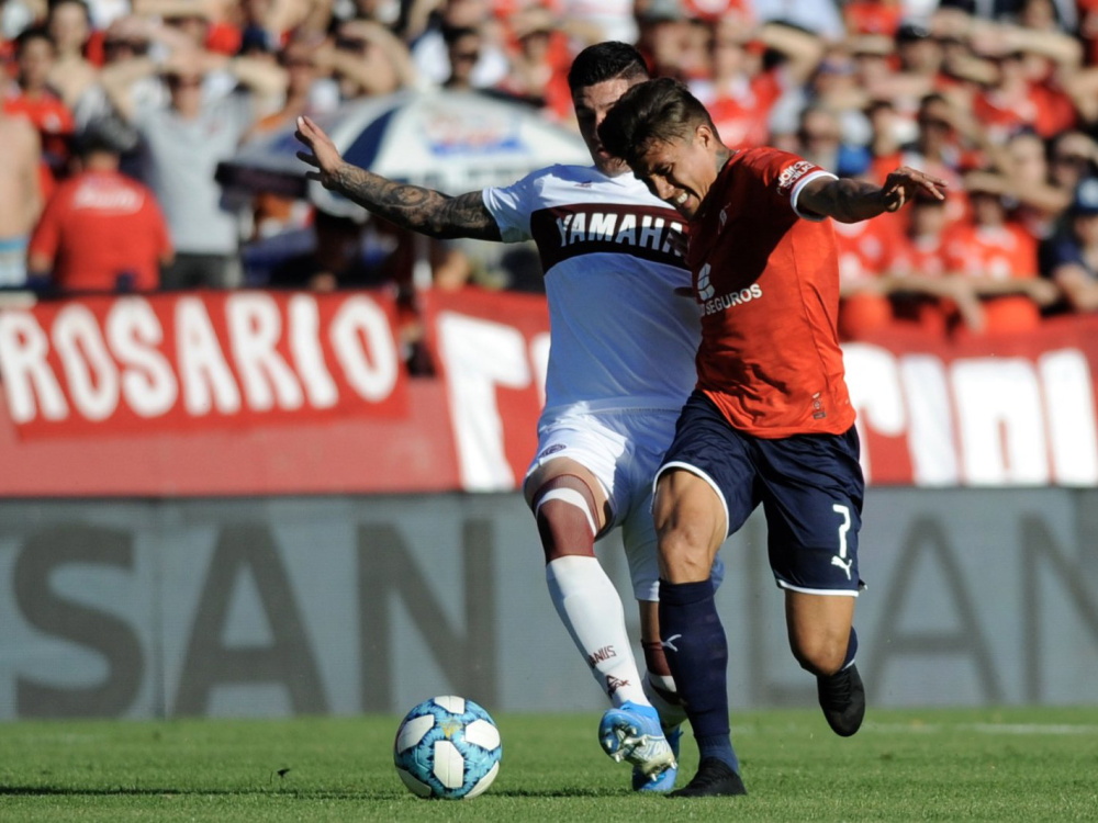 Lanús venció 2-0 a Independiente y se clasificó a las semifinales de la Copa Argentina