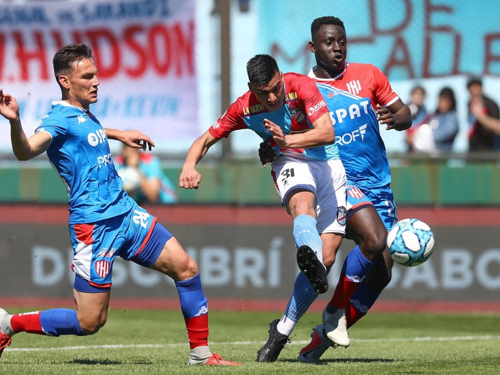 Arsenal venció 4-1 a Unión en el inicio de la sexta fecha