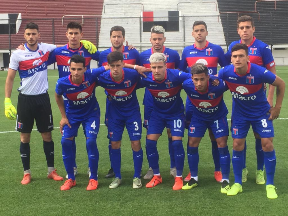 Continúa la disputa de los torneos de Reserva 