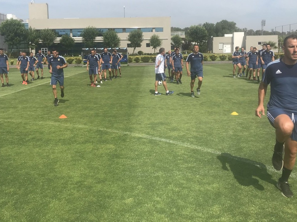 Curso de instrucción para árbitros de Superliga y Ascenso
