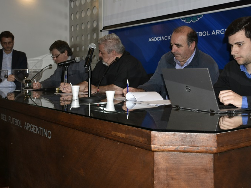 Se realizó el sorteo del fixture de la Primera D temporada 2019/2020