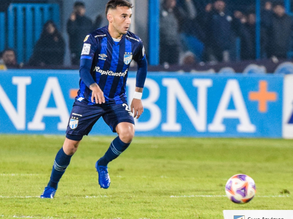 Atlético Tucumán superó a Godoy Cruz 2-1