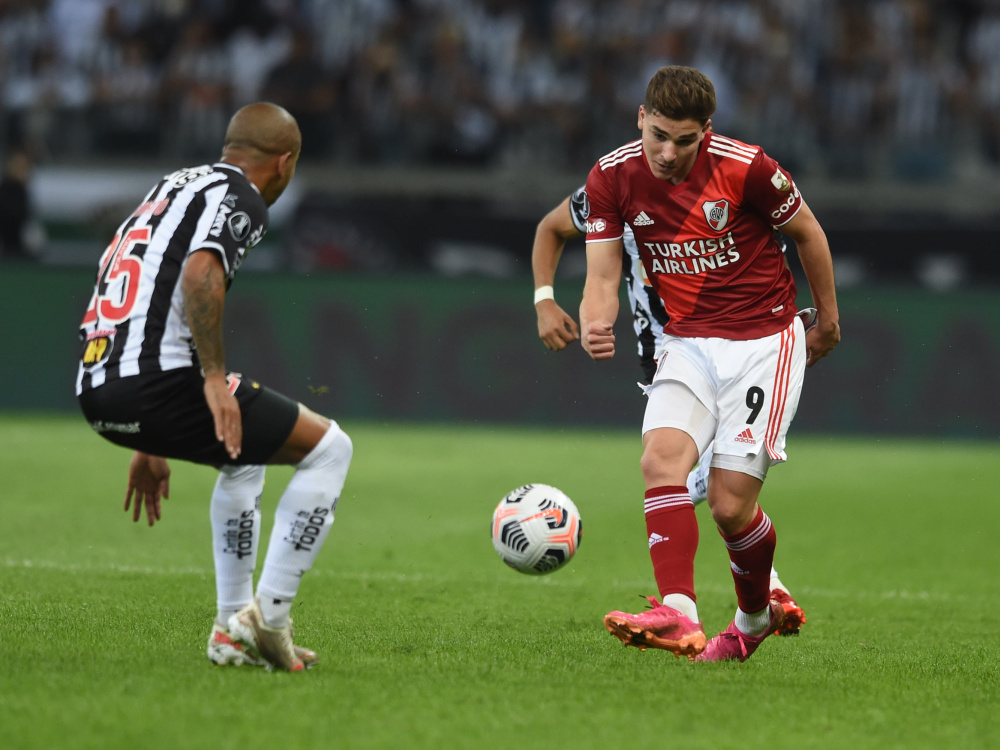 En Brasil, River perdió 3-0 ante Atlético Mineiro