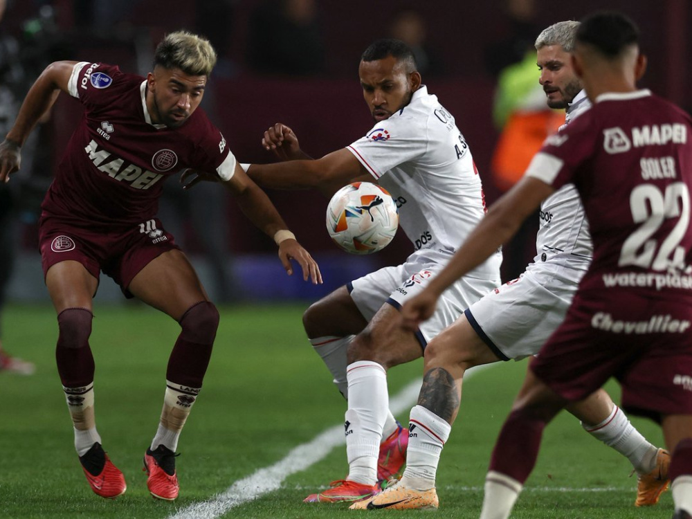 Lanús se impuso 2-1 ante Deportivo Garcilaso