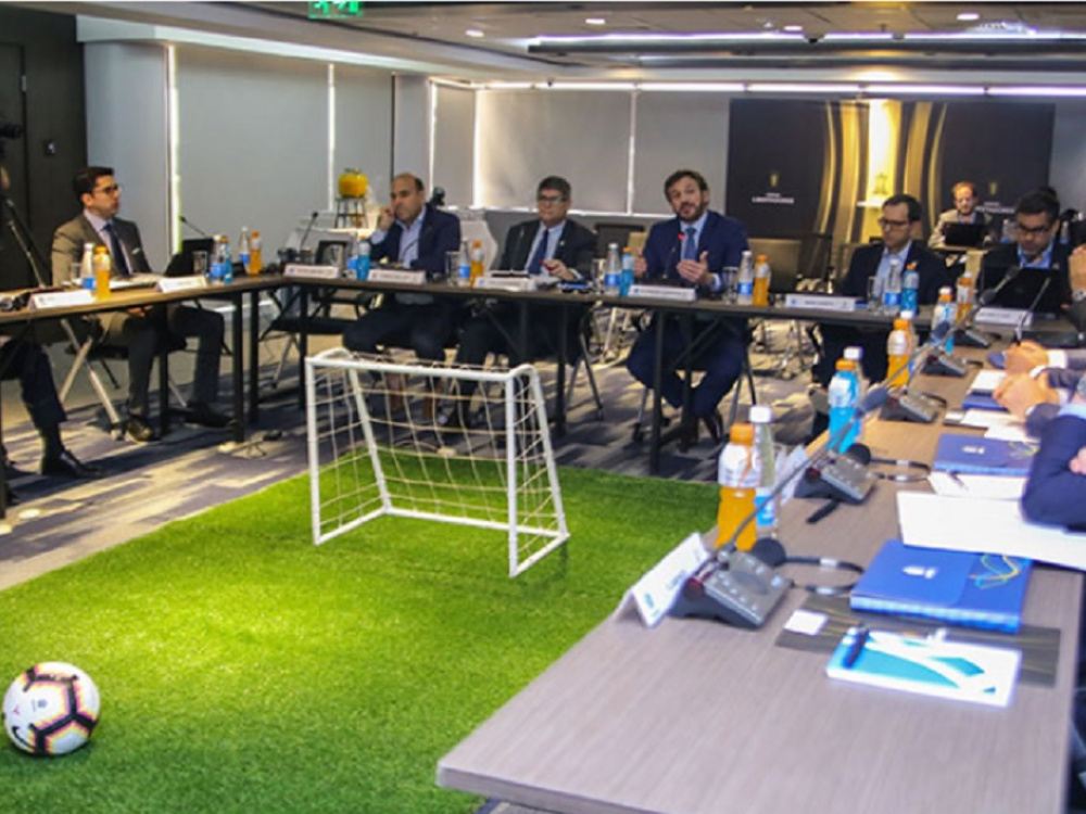 Reunión de dirigentes por la semifinal de la Copa Libertadores