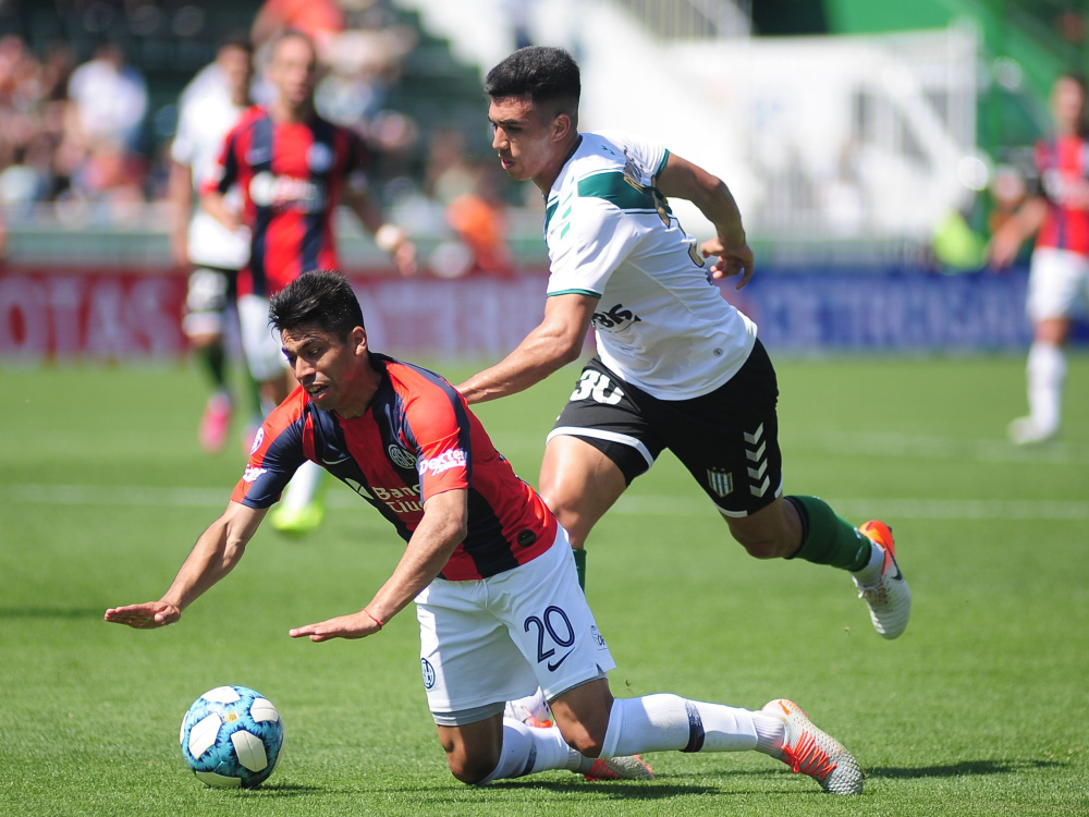 San Lorenzo superó 1-0 a Banfield