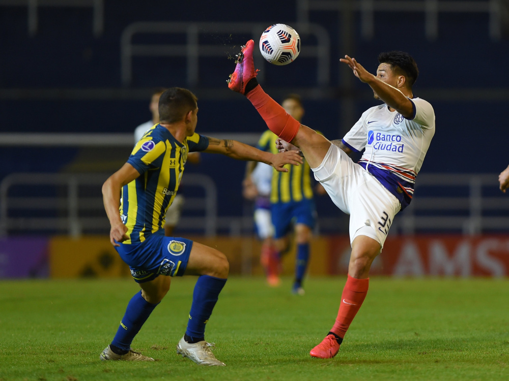 Duelo de argentinos: Rosario Central venció 2-0 a San Lorenzo 