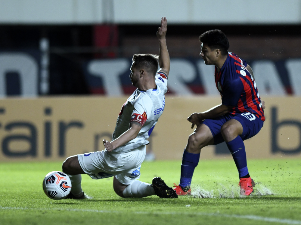 San Lorenzo cayó ante Huachipato 