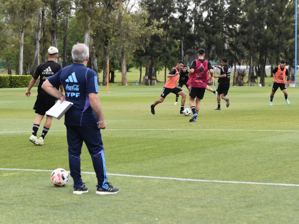 La Selección Sub 20 del Ascenso comenzó un nuevo microciclo de trabajo en el Predio Lionel Messi