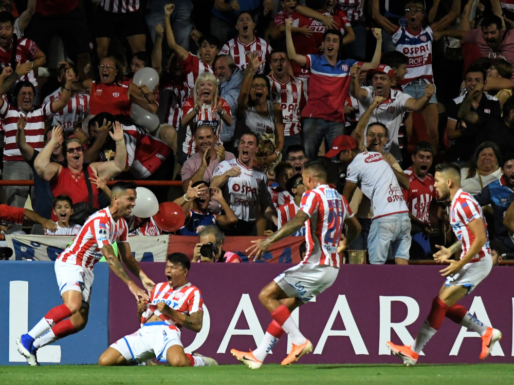 Unión venció 3-0 a Atlético Mineiro por el partido de ida de la primera fase de la Copa Sudamericana
