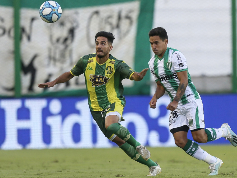 Aldosivi venció 1-0 a Banfield en el inicio de la fecha 21 