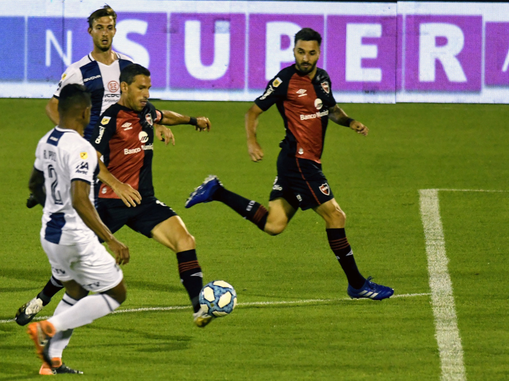 Newell's y Talleres igualaron en el cierre de la fecha 4