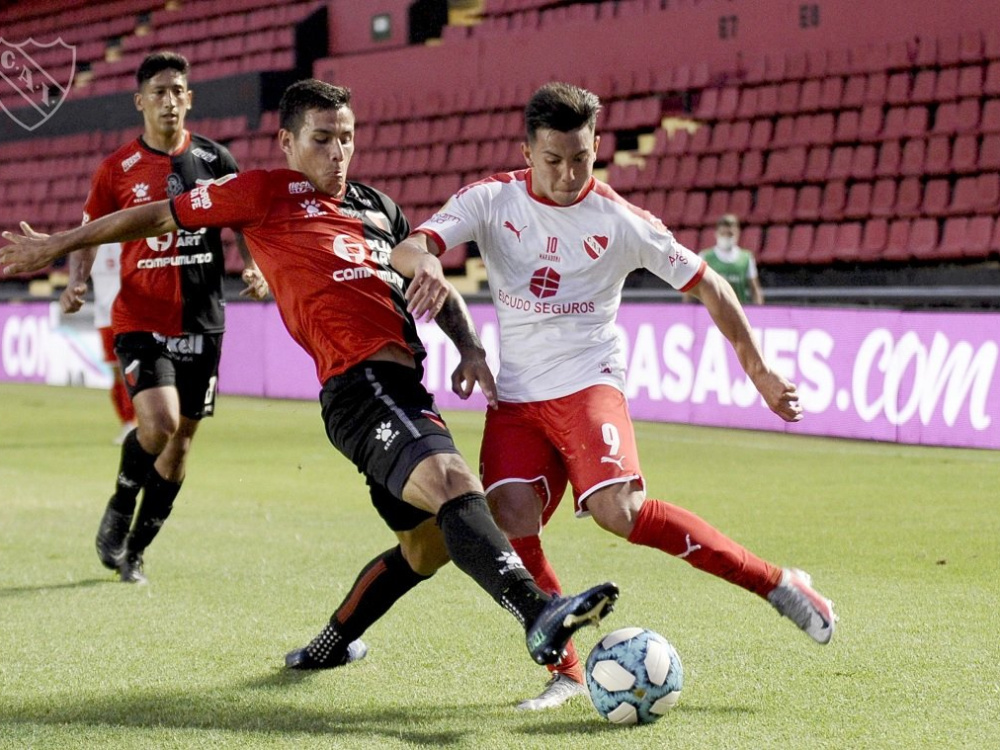 Independiente superó 2-1 a Colón por la quinta fecha