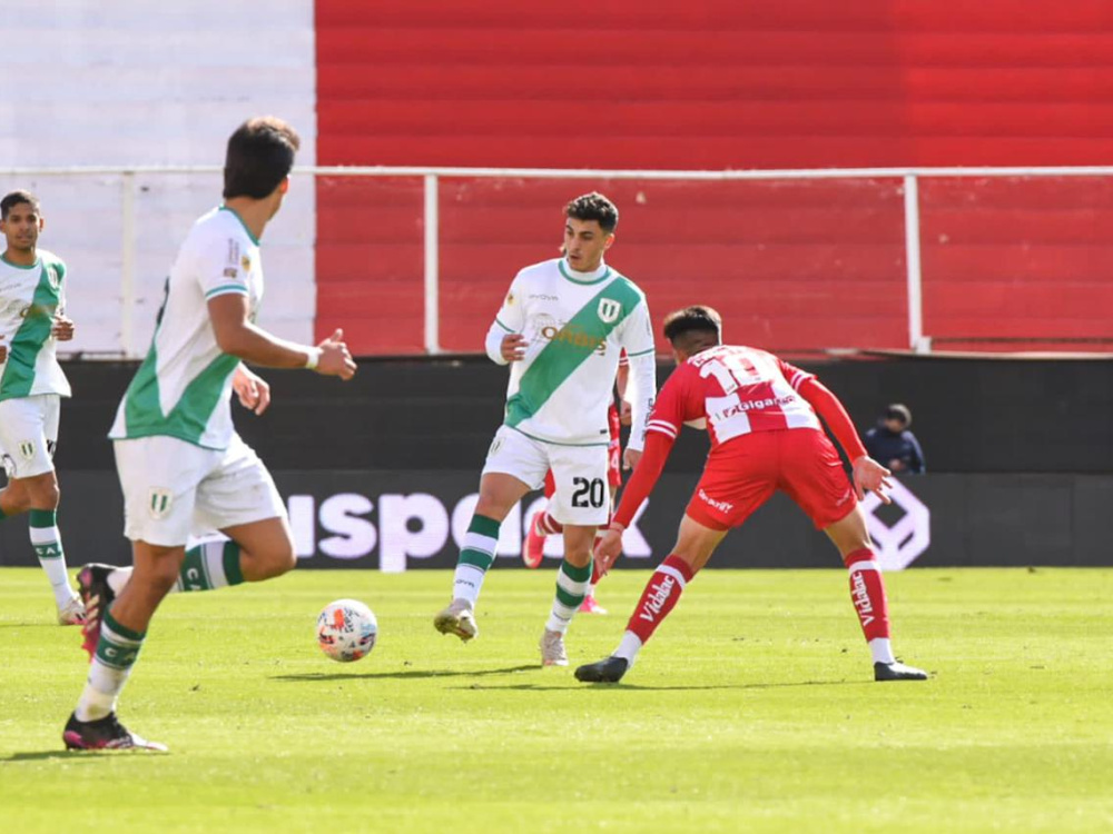 Banfield venció 1-0 a Unión como visitante